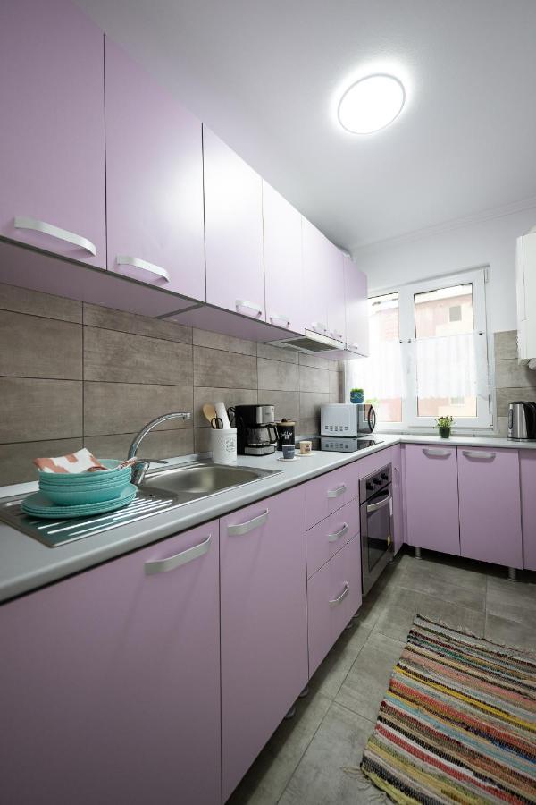 L&R Boutique Apartment Otelu Rosu Экстерьер фото